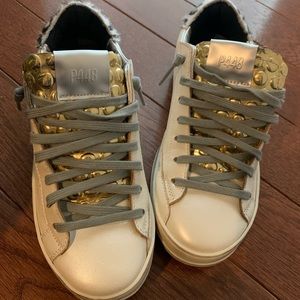 P448 brand new womens 6